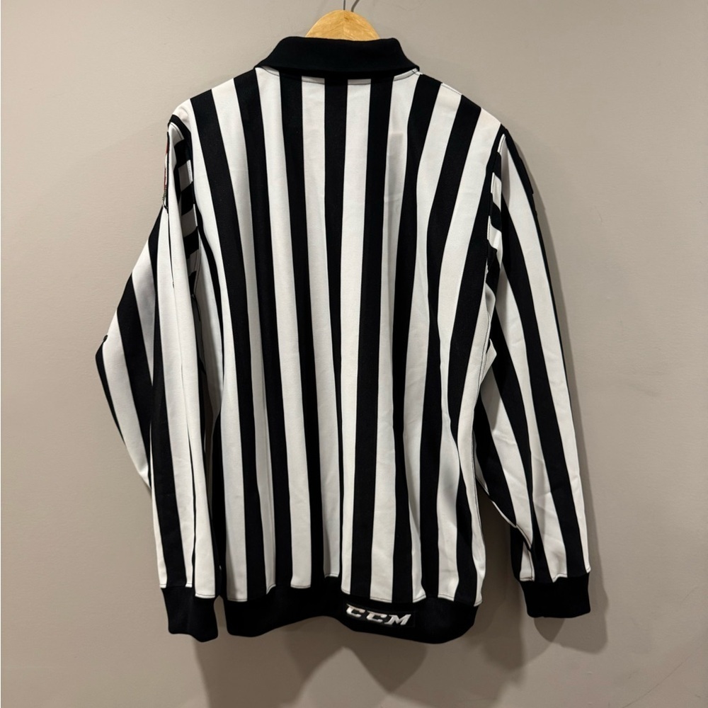 Canada OHA Professional CCM Professional Referee Jersey - Picture 2 of 9